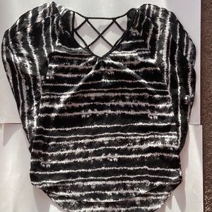 Black/White Express Striped Top